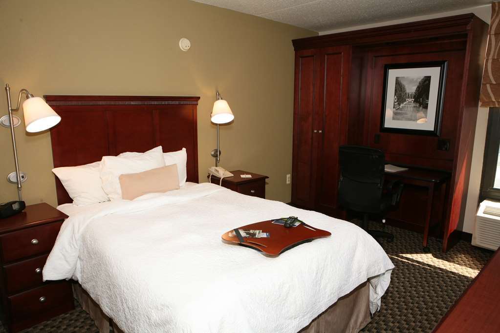 Hampton Inn Detroit Madison Heights South Troy Phòng bức ảnh